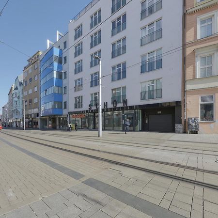 Shone Apartment Old Town 2 Bedroom Bratislava Bagian luar foto